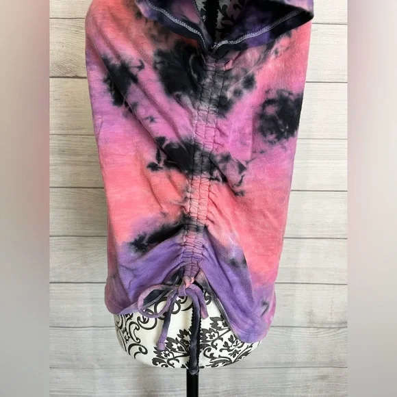 PINK Victoria's Secret | Short Sleeve Tie-Dye Tee - Picture 4 of 9